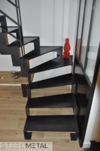 Escalier quart tournant thep