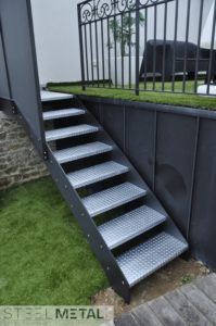 Escalier extérieur galvanisé