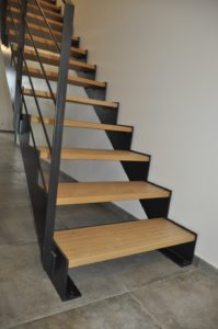 Escalier en bois baubuche